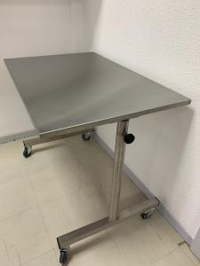 Table pont pour chirurgie